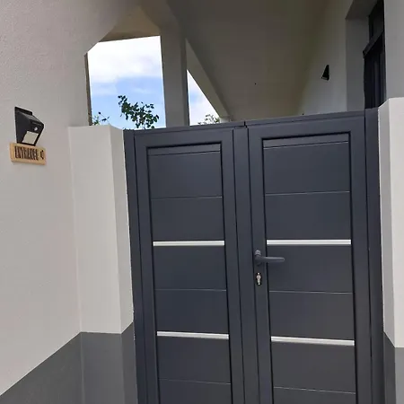 Private The Sunset Spot Apartment *